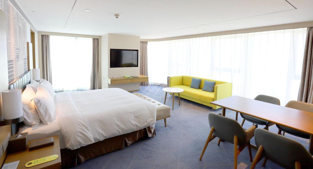 Holiday Inn & Suites Lanzhou Center, An Ihg Hotel Zewnętrze zdjęcie