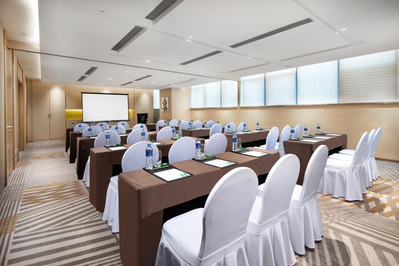 Holiday Inn & Suites Lanzhou Center, An Ihg Hotel Zewnętrze zdjęcie